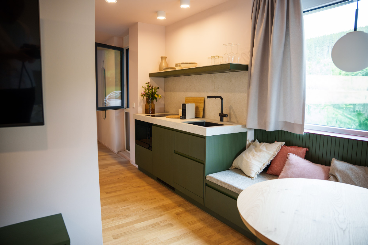 stuub_titisee_1_Schlafzimmer_Apartment_01.webp