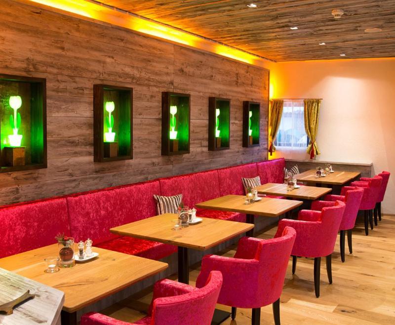 Tirolerhof – Restaurant in Zell am Ziller (8)
