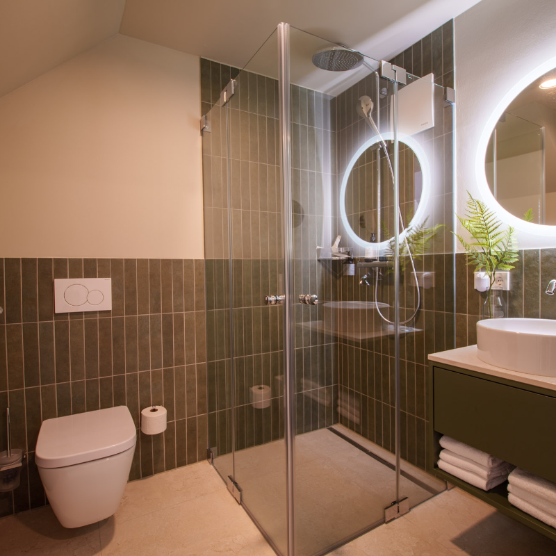 stuub_titisee_zimmer_2_schlafzimmer_maisonette_04.webp